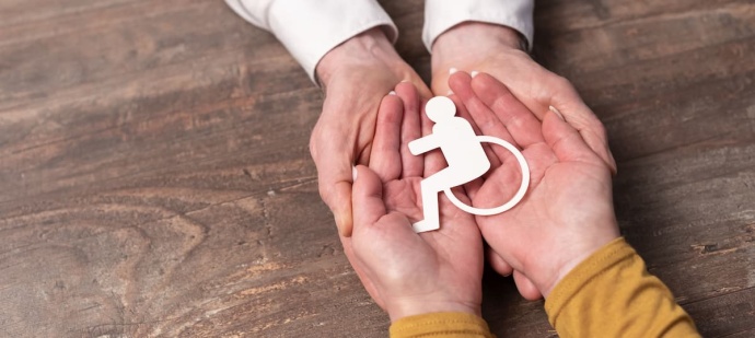 imagem representativa de pessoas com deficiência