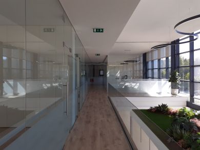 Estabelecimento com luzes de emergência